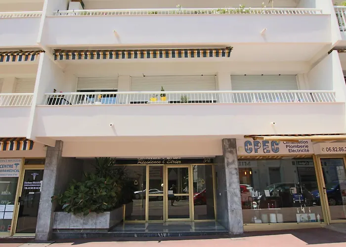 Spacious 2-bedroom With Terrace Prime Location In Holiday home Cannes